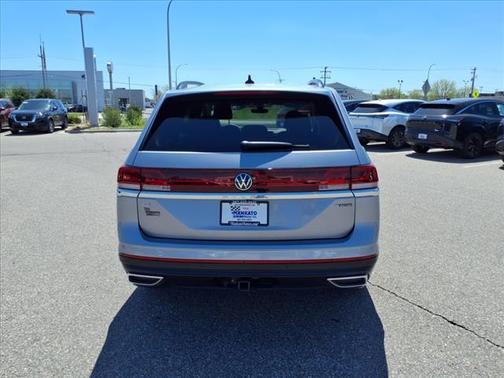 2024 Volkswagen Atlas 2.0T SE w/Technology 4MOTION