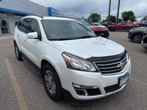 2017 Chevrolet Traverse 2LT