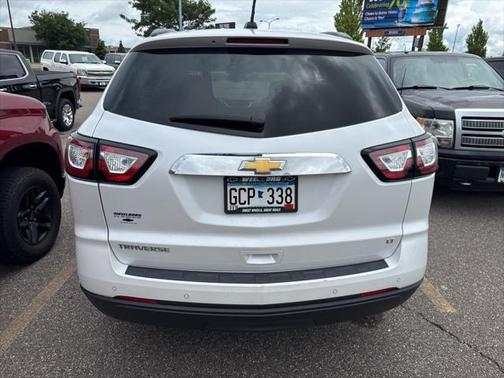 2017 Chevrolet Traverse 2LT