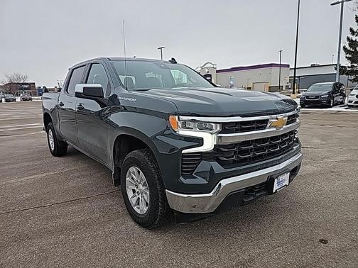 2025 Chevrolet Silverado 1500 LT