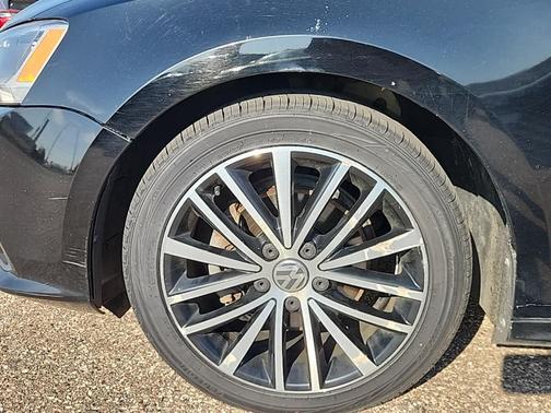 2016 Volkswagen Jetta 1.8T Sport