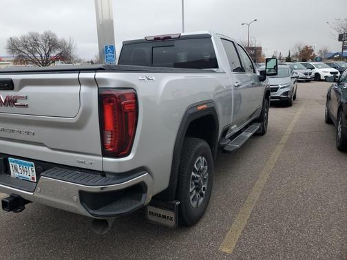 2023 GMC Sierra 3500 SLT
