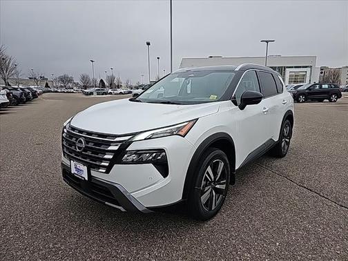 2025 Nissan Rogue SL