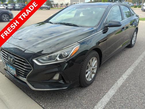 2018 Hyundai SONATA SE