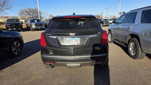 2017 Cadillac XT5 Platinum