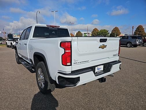 2026 Chevrolet Silverado 3500 High Country