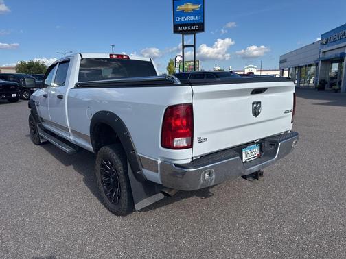 2018 RAM 3500 Tradesman Crew Cab 4x4 8' Box