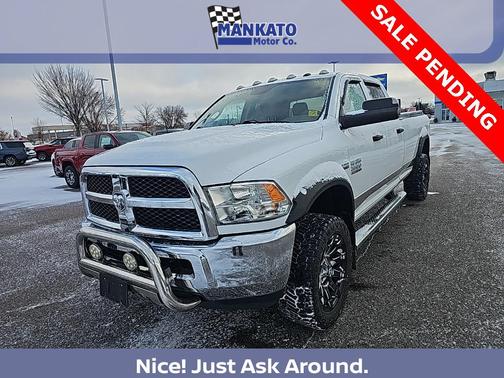 2018 RAM 3500 Tradesman Crew Cab 4x4 8' Box