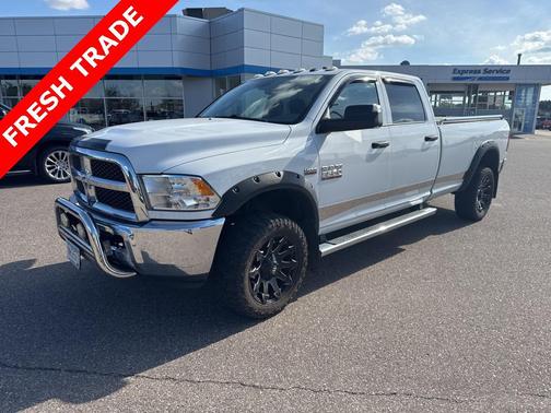 2018 RAM 3500 Tradesman Crew Cab 4x4 8' Box
