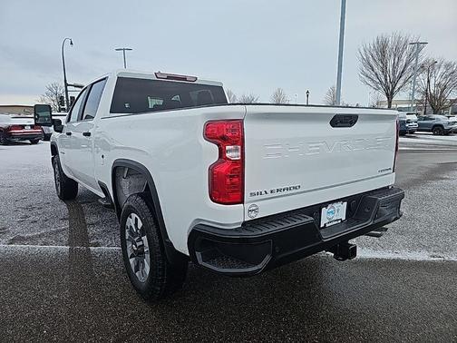 2026 Chevrolet Silverado 2500 Custom