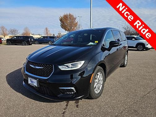 2025 Chrysler Pacifica L