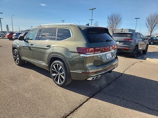 2026 Volkswagen Atlas 2.0T SEL Premium R-Line 4MOTION