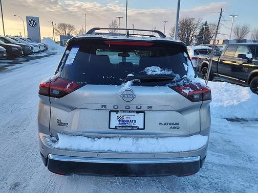 2026 Nissan Rogue Platinum