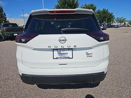 2026 Nissan Rogue S