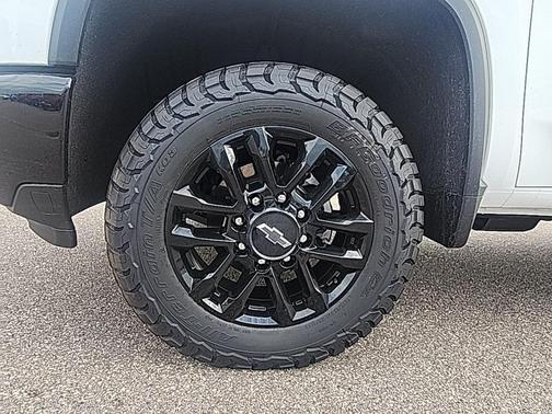 2026 Chevrolet Silverado 3500 LT