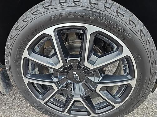 2021 Chevrolet Suburban RST