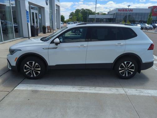 Pure White 2023 Volkswagen Tiguan 2.0T S 4MOTION