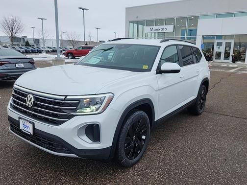 2026 Volkswagen Atlas 2.0T SE w/Technology 4MOTION