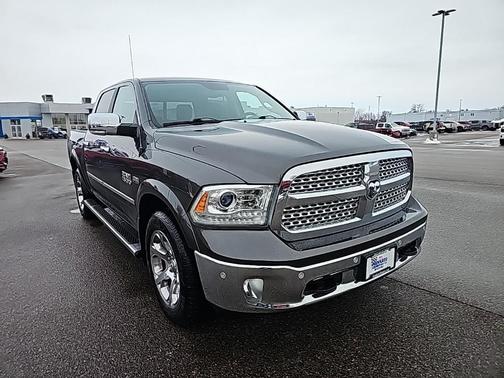 2016 RAM 1500 Laramie