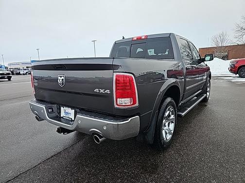 2016 RAM 1500 Laramie
