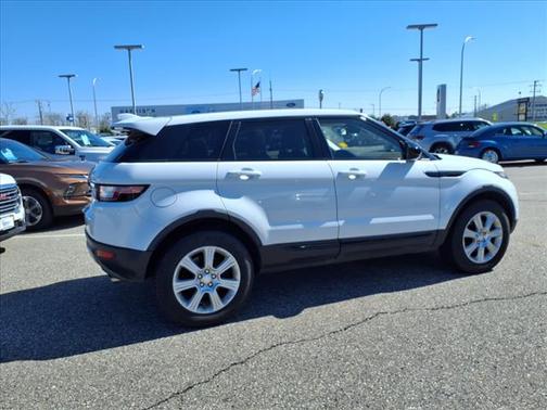 2018 Land Rover Range Rover Evoque SE Premium