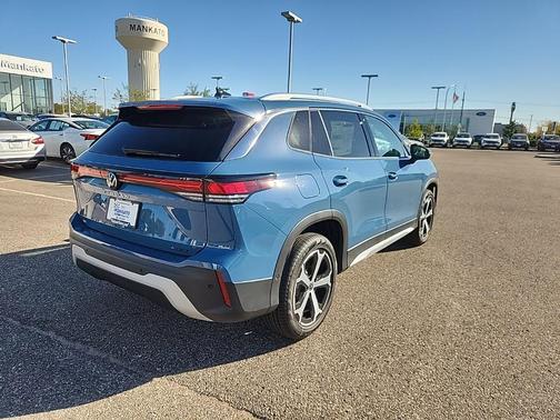 2025 Volkswagen Tiguan 2.0T SE 4MOTION