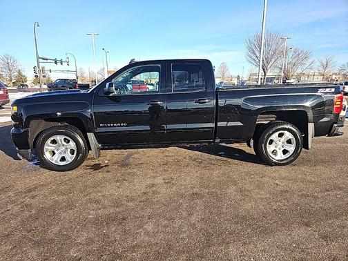 2017 Chevrolet Silverado 1500 2LT
