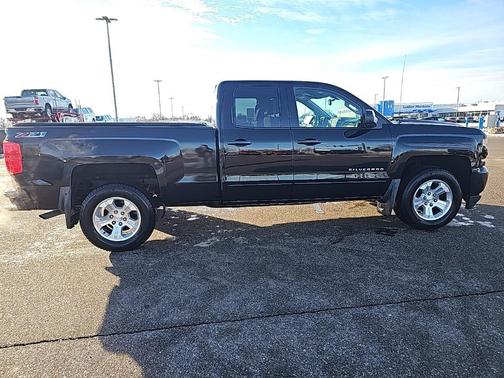 2017 Chevrolet Silverado 1500 2LT