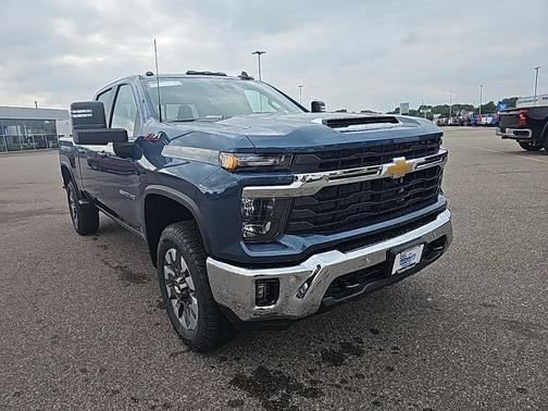 2025 Chevrolet Silverado 3500 LT