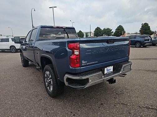2025 Chevrolet Silverado 3500 LT