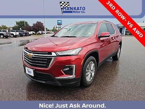 2023 Chevrolet Traverse LT Leather