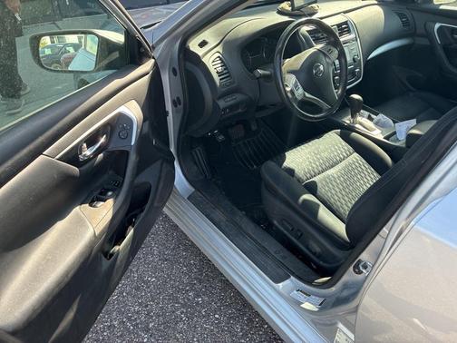 2017 Nissan Altima 2.5 SV
