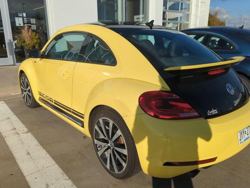 2014 Volkswagen Beetle 2.0T GSR