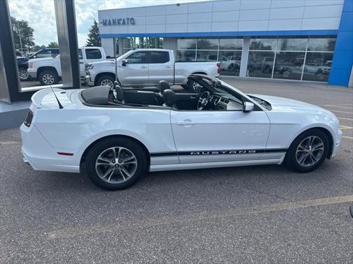 2014 Ford Mustang V6 Premium