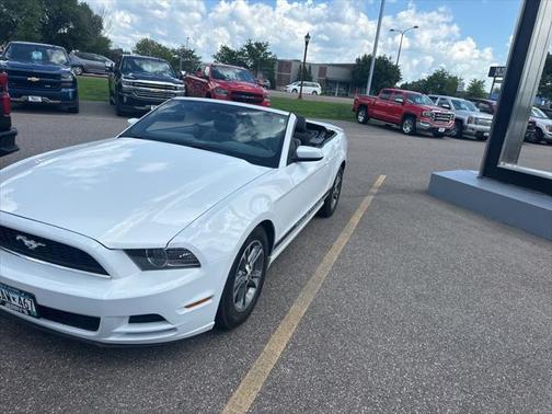 2014 Ford Mustang V6 Premium
