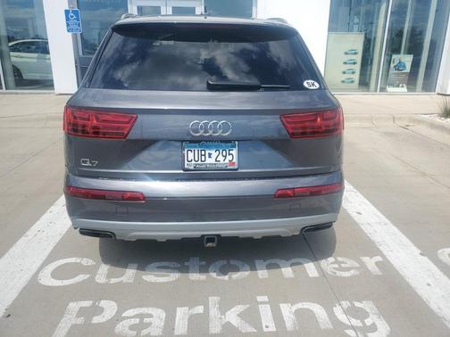 2019 Audi Q7 55 Premium