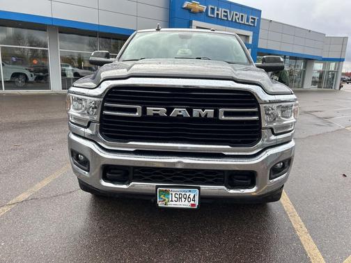 2020 RAM 2500 Big Horn Crew Cab 4X4 6'4' Box