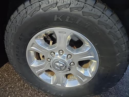 2020 RAM 2500 Big Horn Crew Cab 4X4 6'4' Box