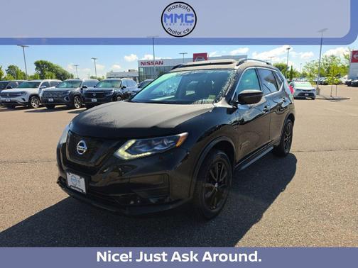 Magnetic Black 2017 Nissan Rogue SV