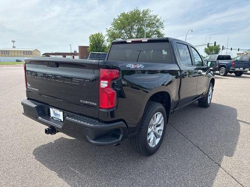 Black 2022 Chevrolet Silverado 1500 Limited Custom