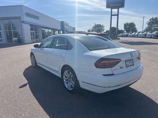 Pure White 2017 Volkswagen Passat 1.8T SEL Premium