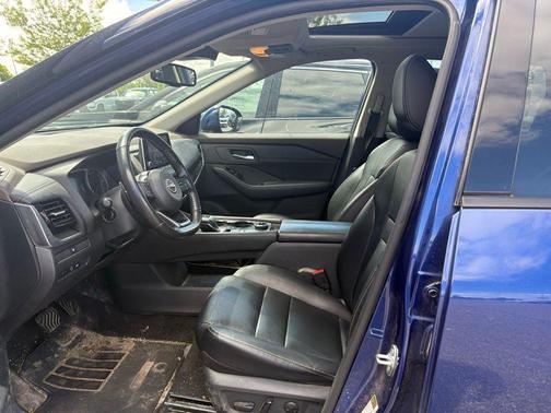 Caspian Blue Metallic 2023 Nissan Rogue SL
