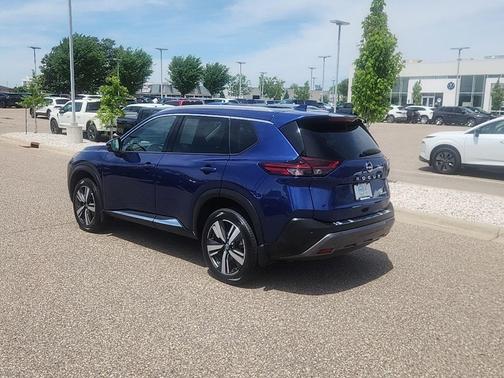 Caspian Blue Metallic 2023 Nissan Rogue SL