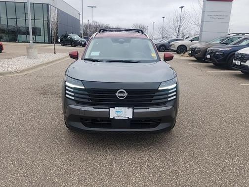 Gun Metallic 2026 Nissan Kicks SV