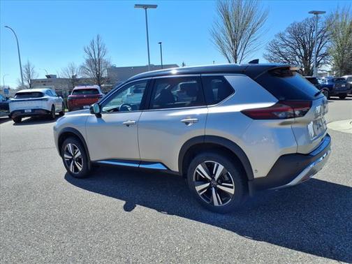 2022 Nissan Rogue Platinum