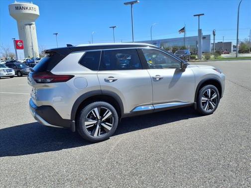 2022 Nissan Rogue Platinum