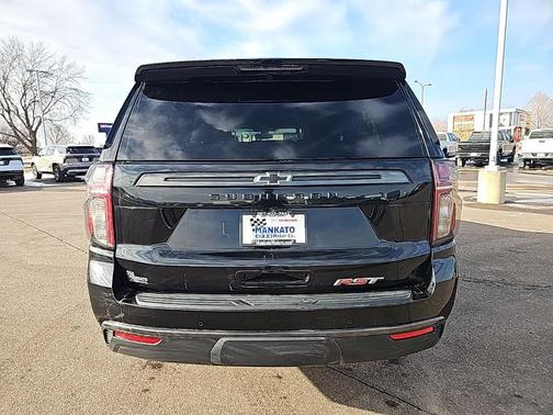 2021 Chevrolet Suburban RST