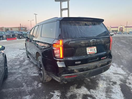 2021 Chevrolet Suburban RST