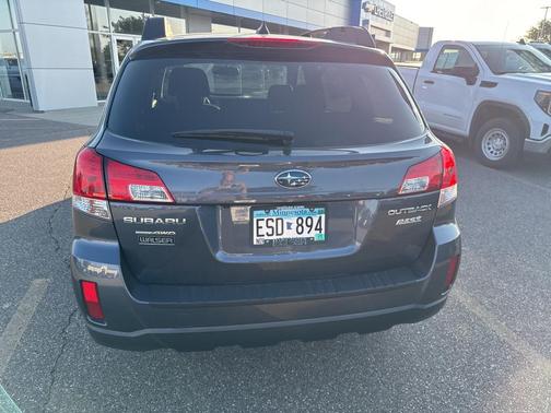 2014 Subaru Outback 2.5i Premium