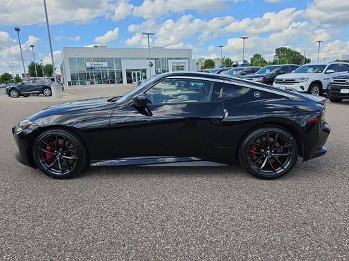 Black Diamond Pearl 2025 Nissan Z Performance Manual Transmission